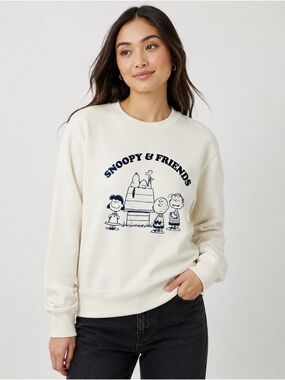 UNIQLO UT x PEANUTS Snoopy & Friends Graphic Sweatshirt | Size M